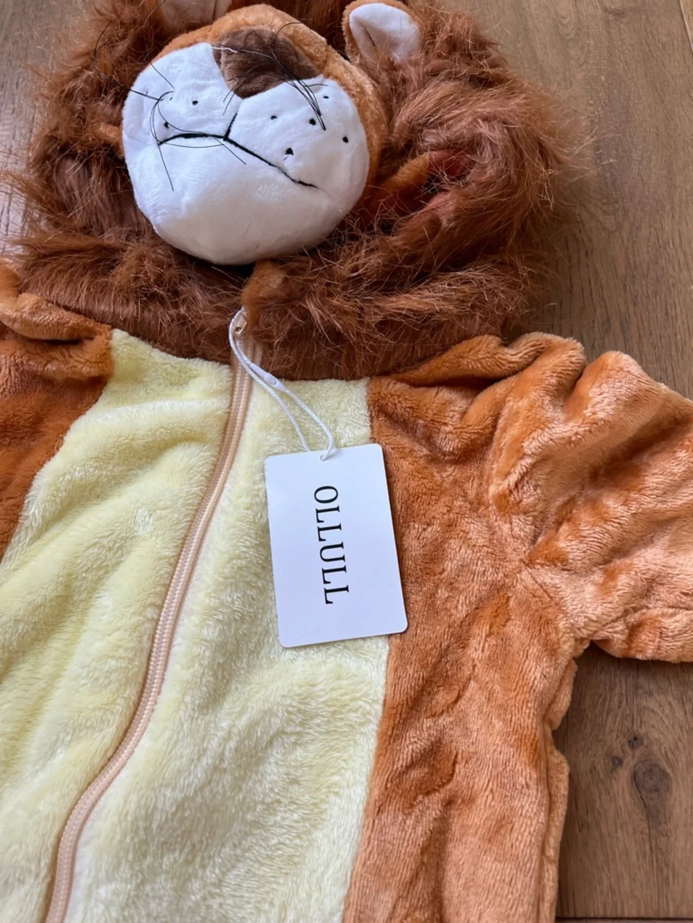 NEW Lion Baby Costume Boy Girl Onesie Plush Romper size 6-12 months